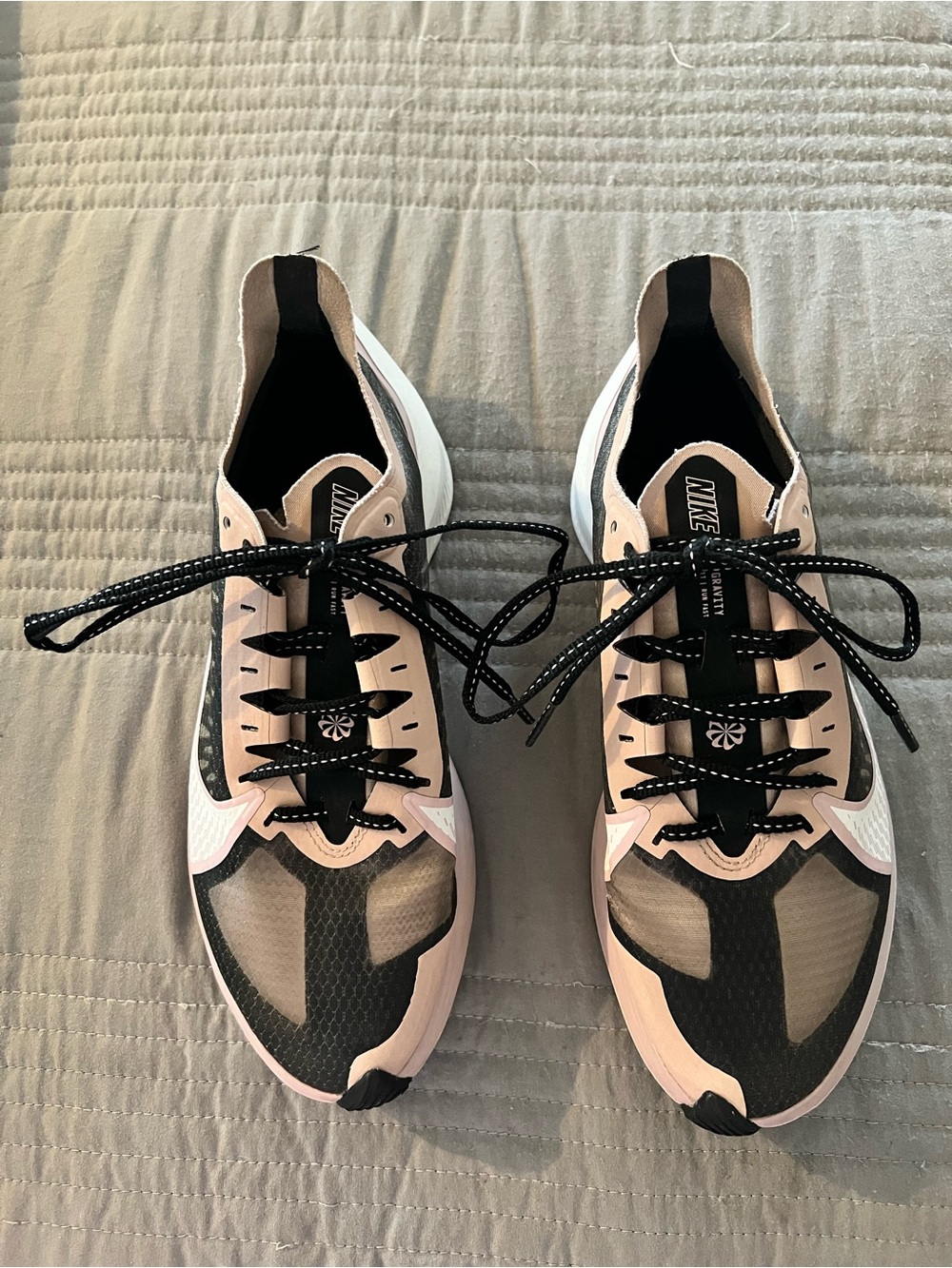 Nike Zoom Gravity Women’s Tennis Shoes